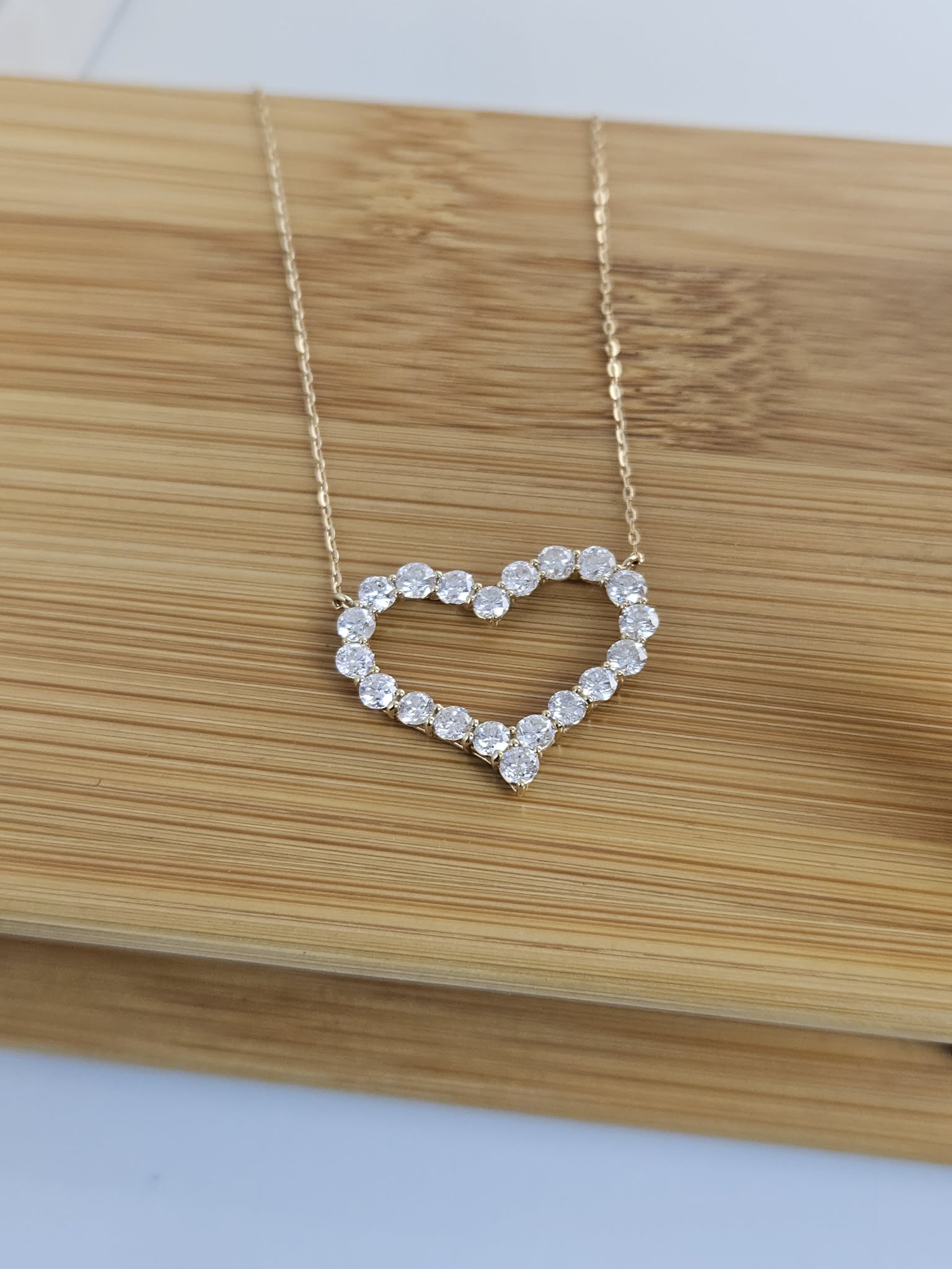 NYRMND-012_2.0ct Natural Diamond Open Heart Necklace