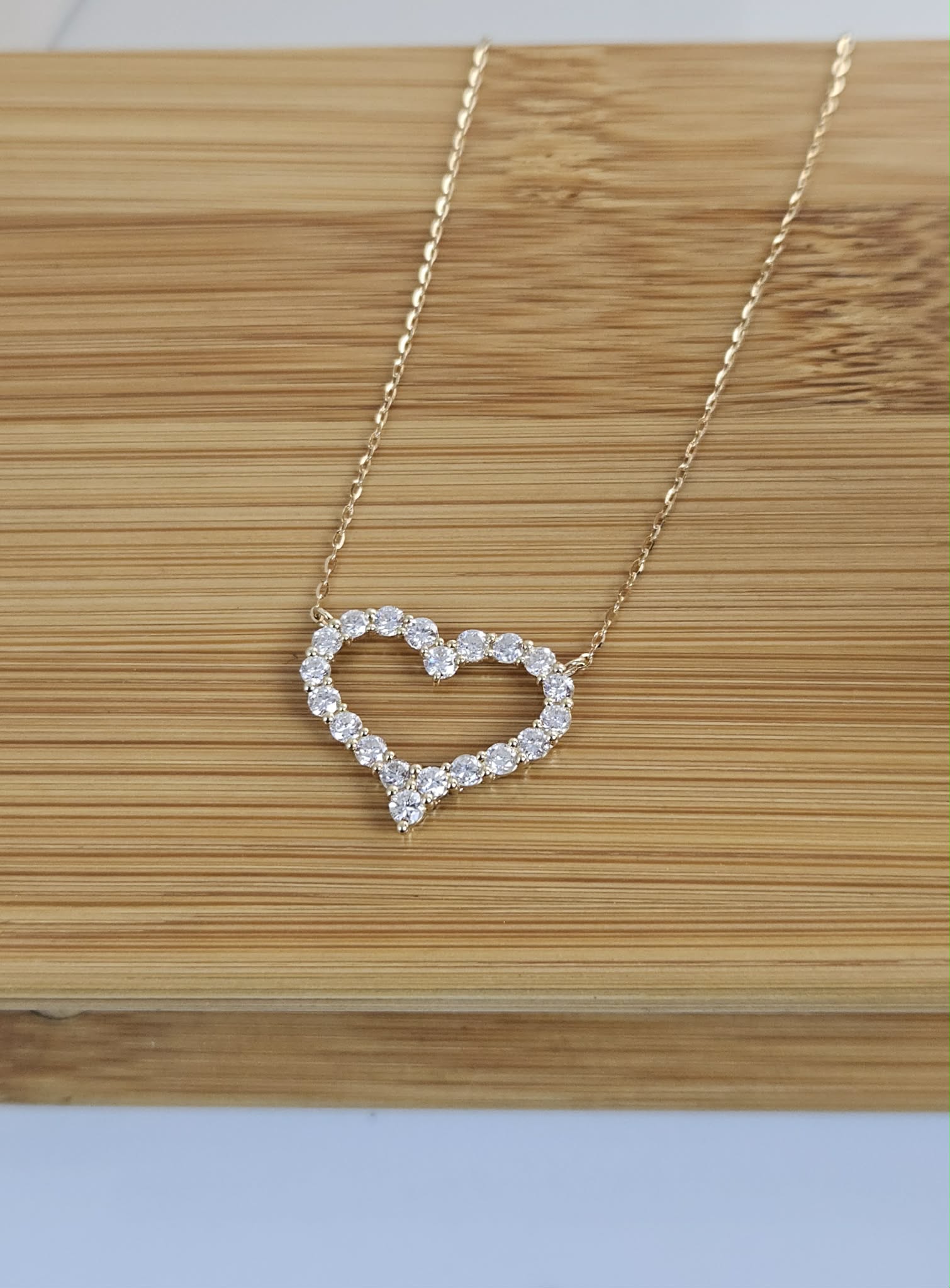 NYRMND-013_1.0ct Natural Diamond Open Heart Necklace